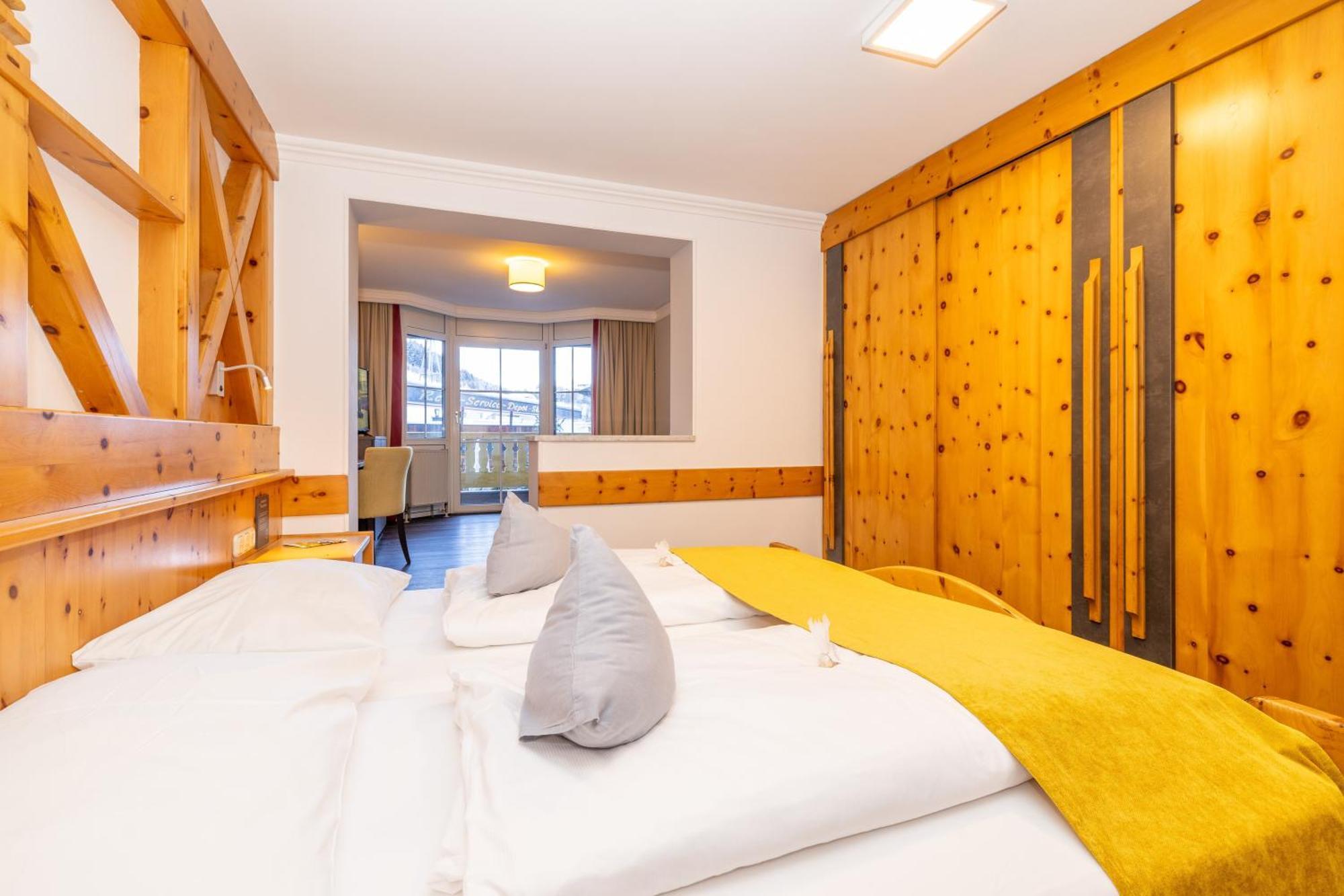 Jufa Alpenhotel Saalbach Luaran gambar